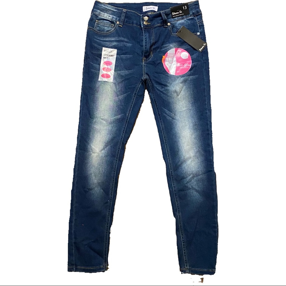 Between Us Mia Ultra Skinny Butt Lifter Jeans